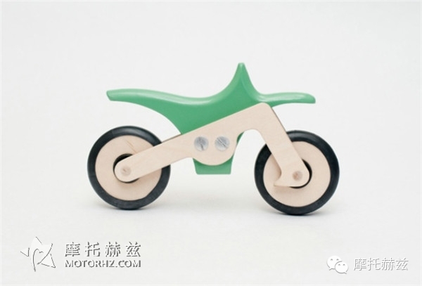 娱乐丨简单有创意的微型摩托车玩具