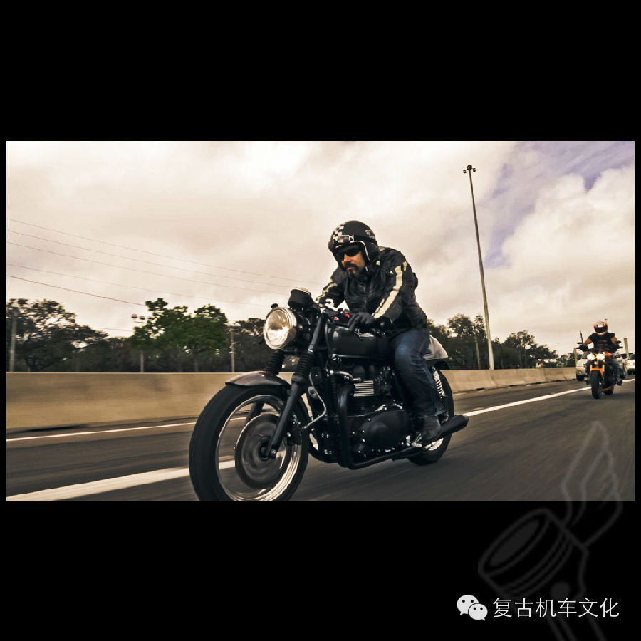 凯旋 Bonneville T100se改装欣赏