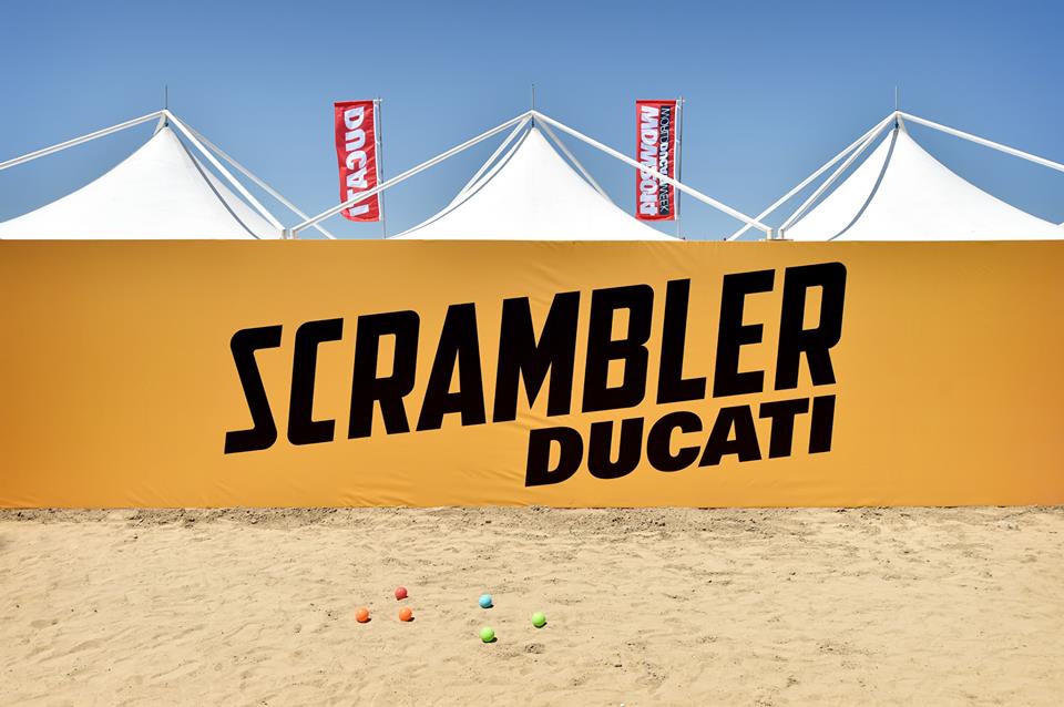  2014 世界杜卡迪周：全新 Scrambler 首次登场以飱车迷