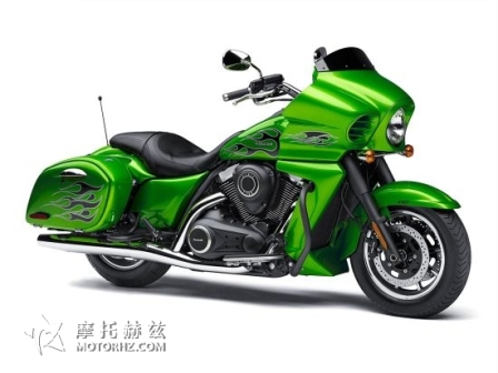 川崎发布五款2015版巡航摩托车