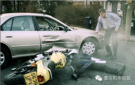 让意外事故远离摩托车