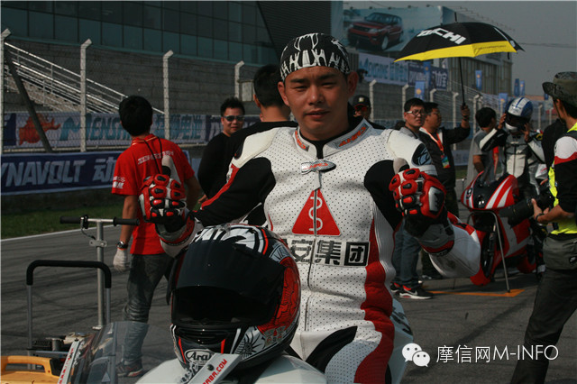 2014CRRC 新感觉勇夺北京站250CC组个人、团体冠军