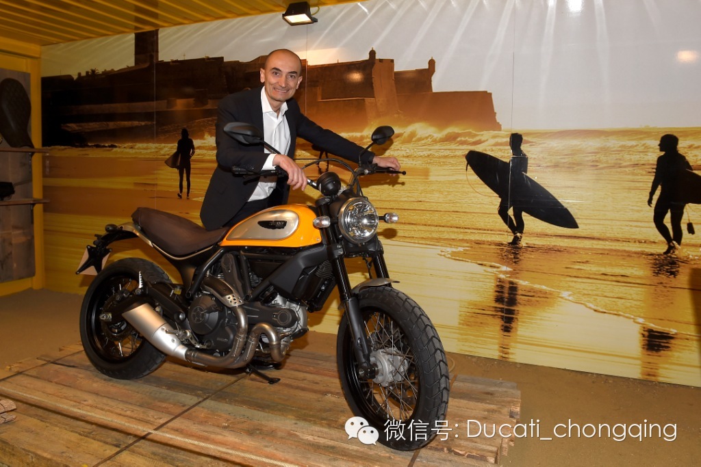 凯旋摩托车 Scrambler 获封 2014 年 EICMA 展会观众评选 “展会最美车型”