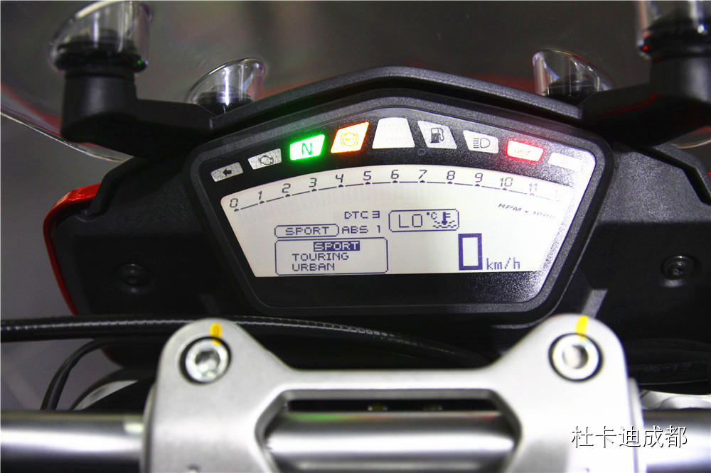 Hyperstrada | 三种模式，给你不同的摩托车骑行乐趣！