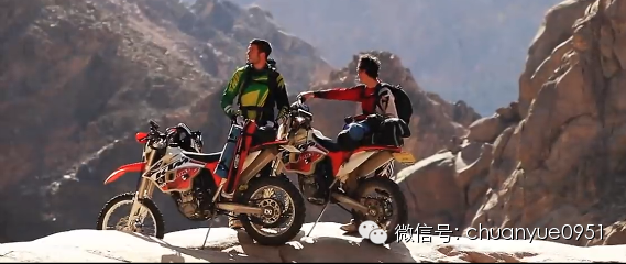 骑KTM摩托车跑7000公里，行7个国家，一次大冒险！