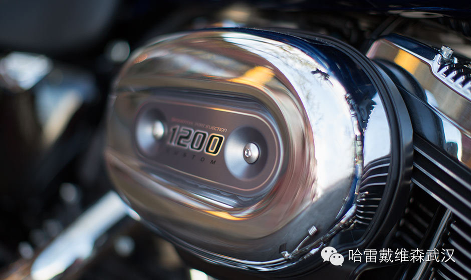 哈雷摩托车2015年新车型运动者车系1200定制版