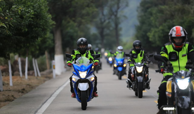快乐骑行GW250摩托车自由之旅再次编队，开启新的征程！