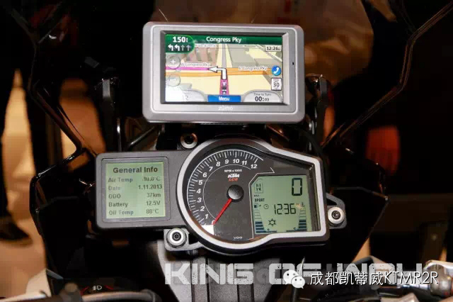 2015款KTM新型探险拉力车摩托车--1050 Adventure