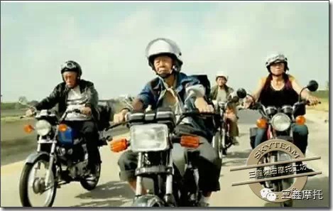 妥妥正能量 ——《摩托车不老骑士：17位老人环台湾骑行日记》，为梦而活