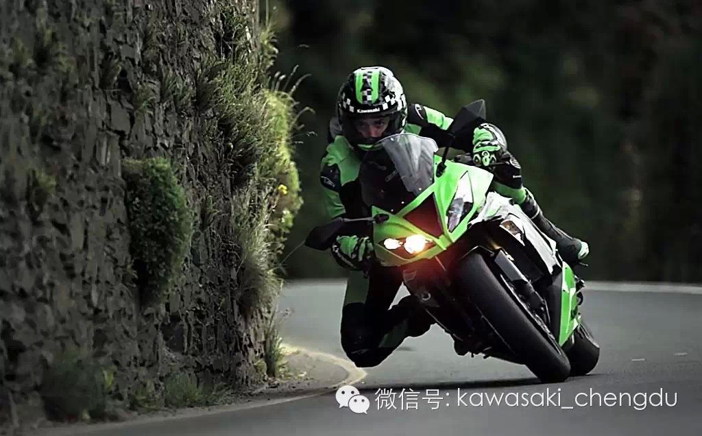 曼島TT賽上的常勝將軍-川崎摩托車Ninja ZX-6R