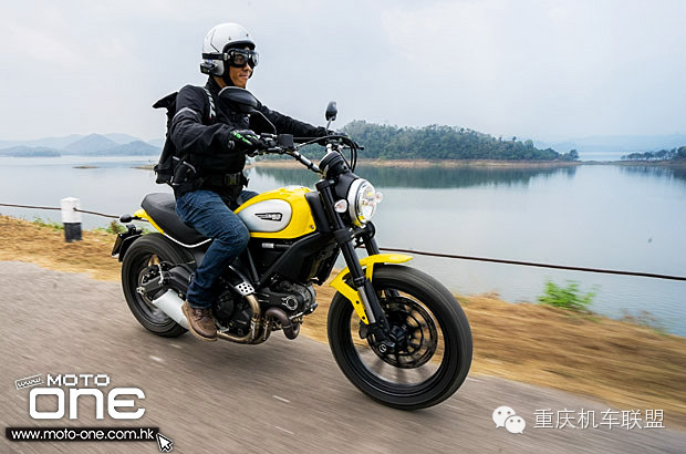 泰国试驾2015凯旋 DUCATI SCRAMBLER强劲低扭复古车