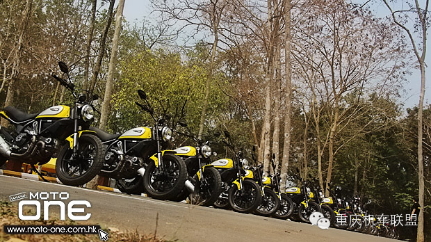 泰国试驾2015凯旋 DUCATI SCRAMBLER强劲低扭复古车