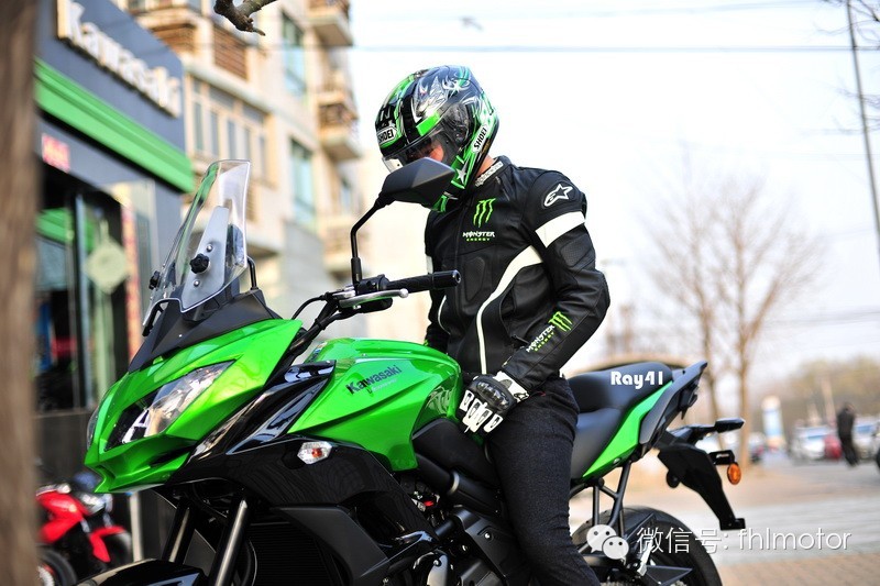 川崎Versys 650和单缸250登陆风火轮，探秘车友络绎不绝