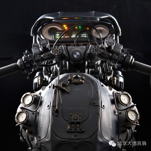 承载东瀛之风的宝马K1600GTL摩托车改装欣赏