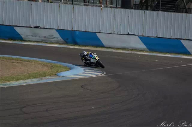 来自宝岛台湾的摩托车急速/高速教程，圆你一个骑士的梦想