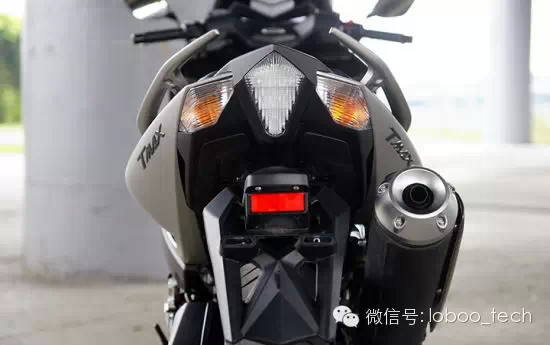 深度评测2015款雅马哈TMAX530摩托车
