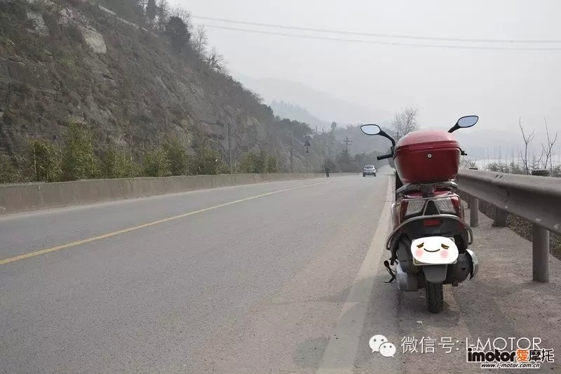 宗申ZT3摩托车 高速1300公里春节暴走