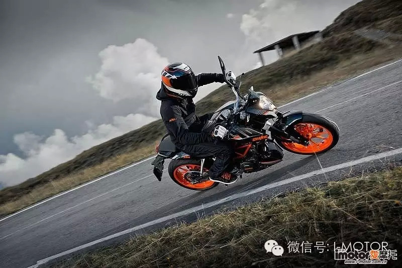 2017款KTM Duke 390摩托车将被正式揭晓？