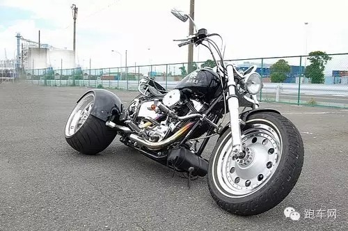一键变两轮 日本KSG改装哈雷三轮摩托车