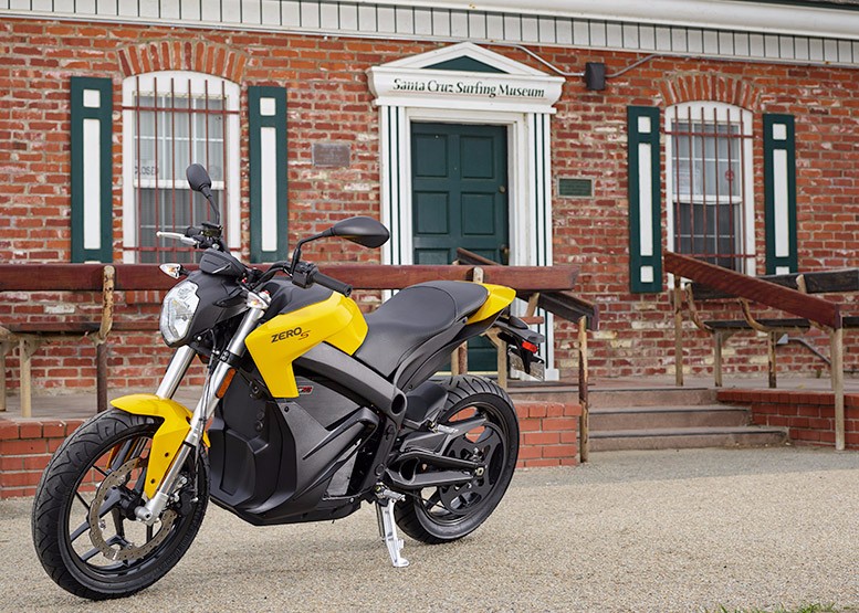 骑手电玩: 2015 Zero S ZF9.4电动摩托车