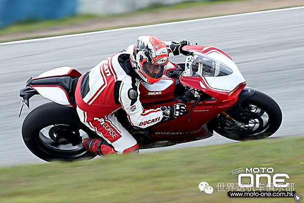 测试——2015 Ducati Panigale R珠海赛道首试报告