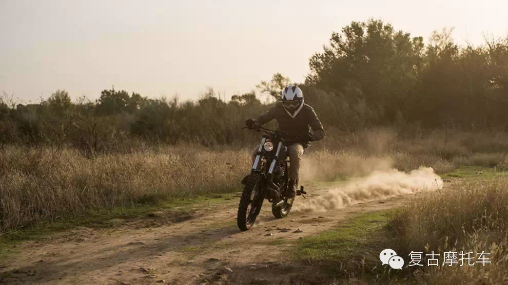 每日一车：honda xr600 改装复古滑胎