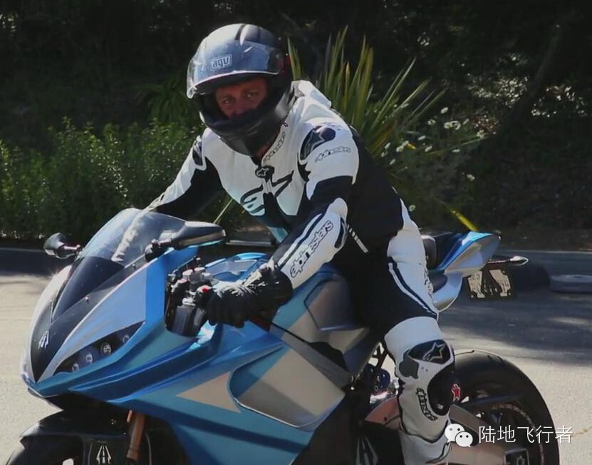 一辆电动摩托车能有多快？