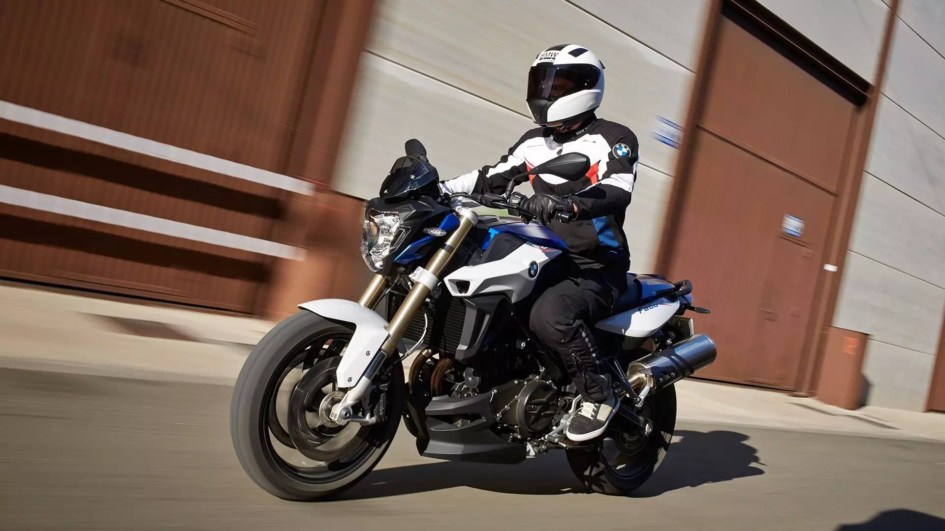宝马摩托车2015年上半年全球销量再创新高