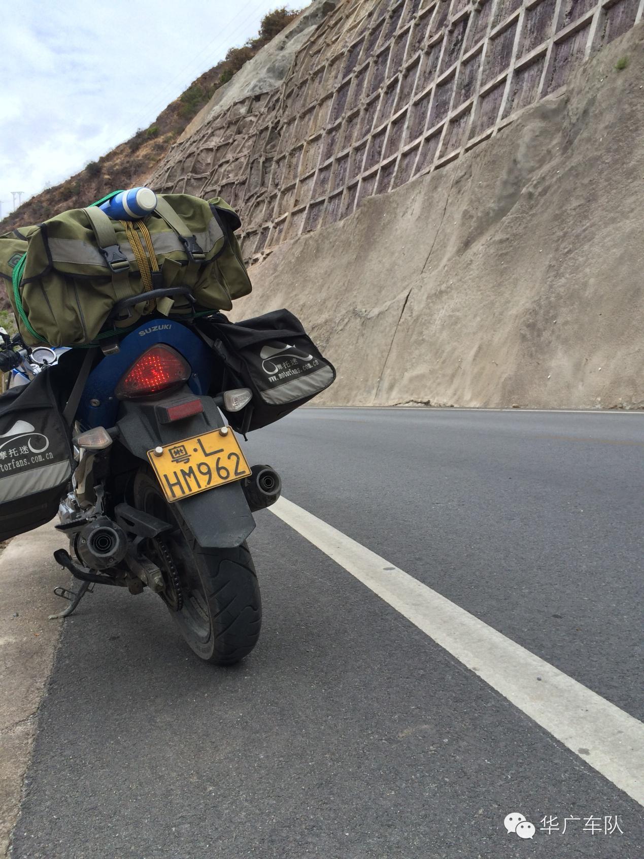 【毕业季】情侣骑摩托车从东莞到西藏历练真正的爱情