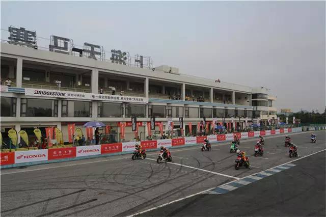 激战天马——记全国公路摩托车锦标赛（CRRC）上海站插图2
