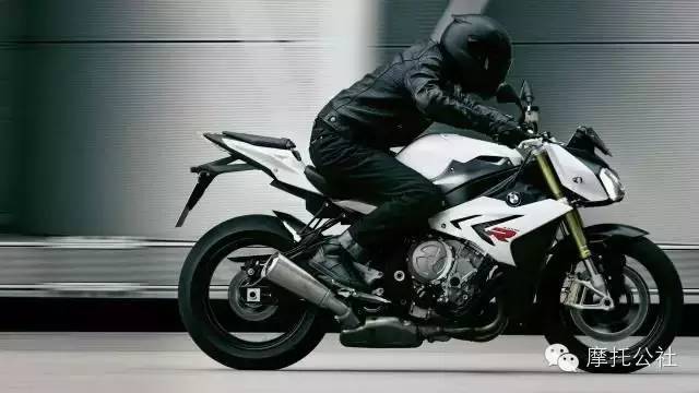 公升街车的不二之选：中国版BMW S1000R