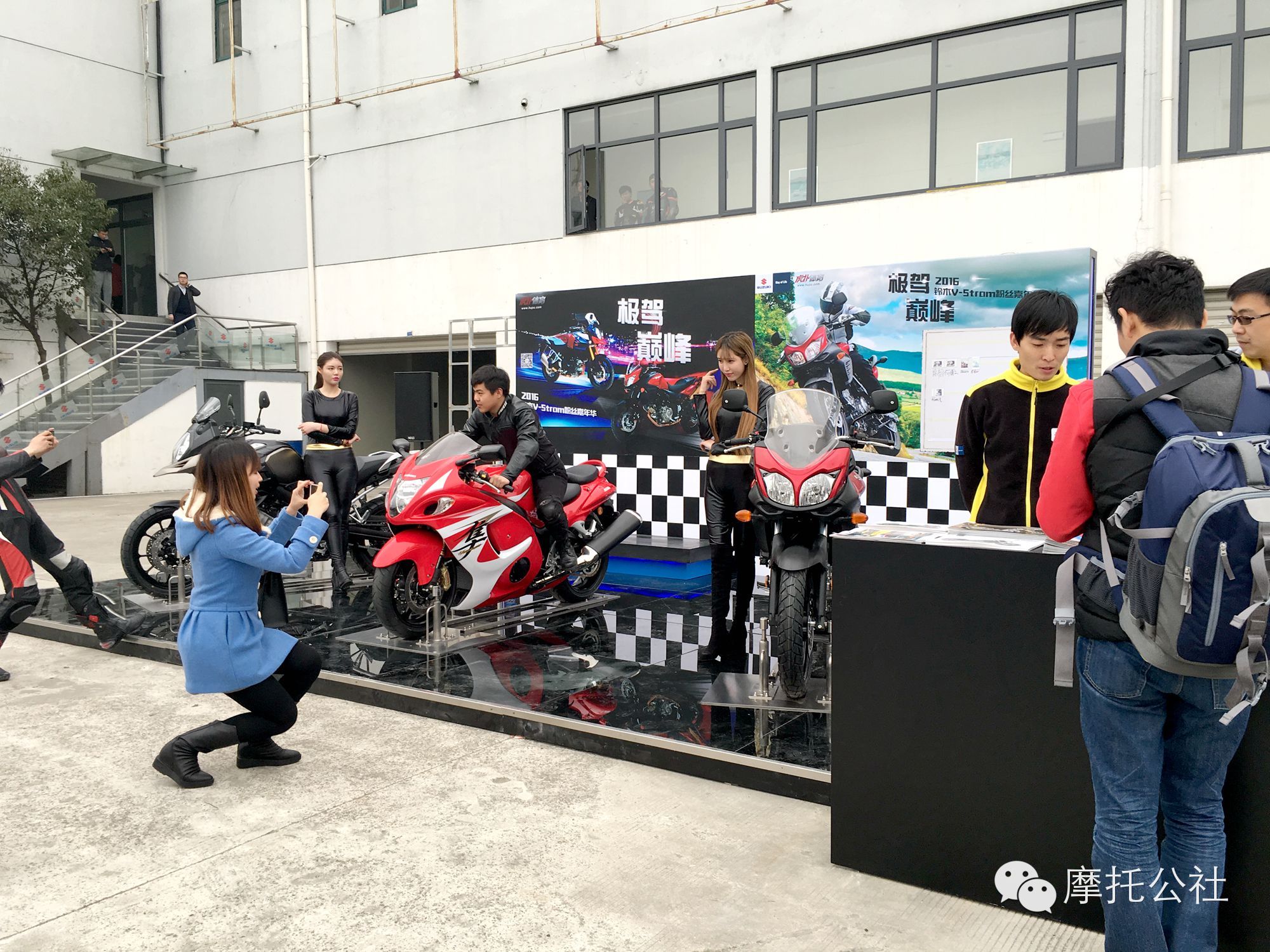 铃木V-strom零距离：在上海天马赛车场骑全地形压弯是怎样的体验？
