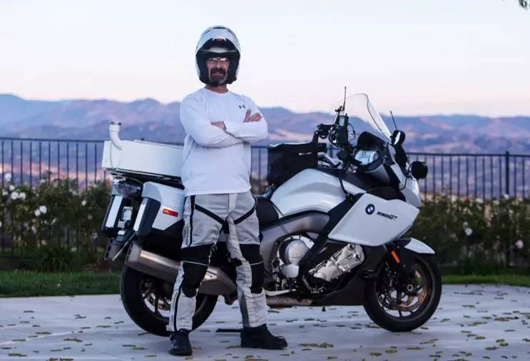 摩托車旅行家卡爾·里斯從洛杉磯到紐約 ：38小時49分?| 破紀錄的騎行