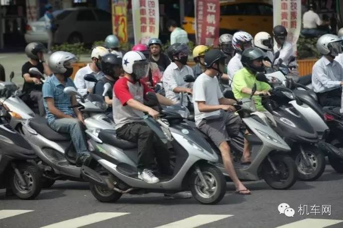 不用禁摩，中国人也可以把摩托车管好