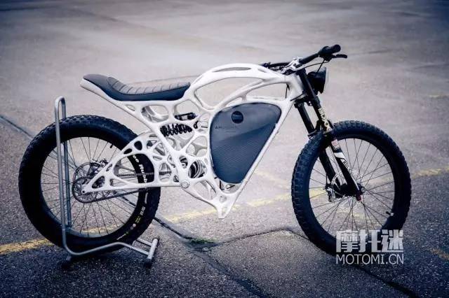 德国空客推出全球首款3D打印摩托车 | 裸车5万欧元