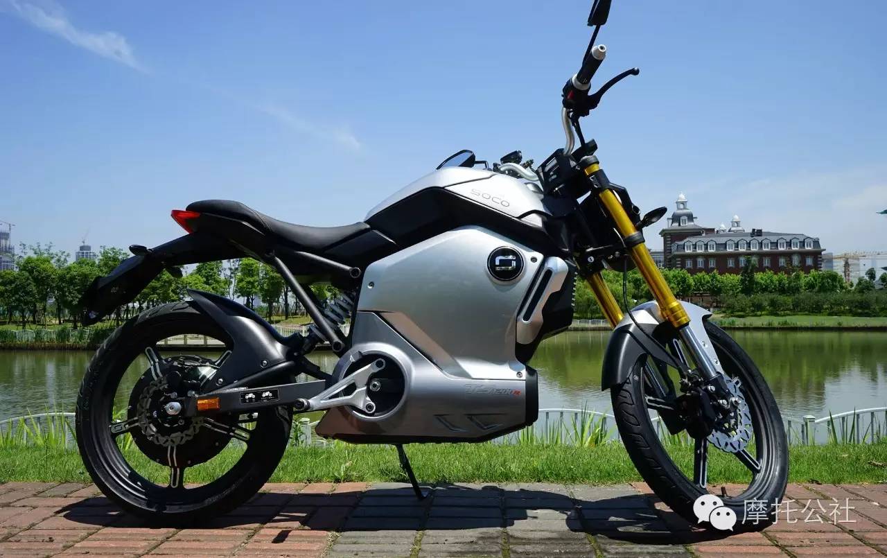 最有摩托范儿的电动车：高颜值、易操控的SOCO锂电跨骑车全国首测