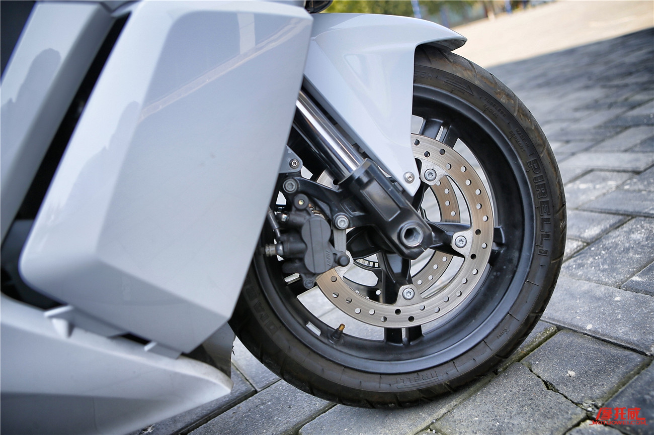                         零成本“升級”——修正你的摩托車胎壓