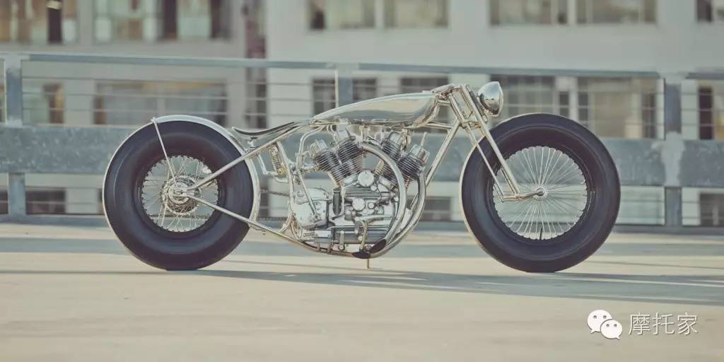 毒物／ 单体车架，没后摇臂——手工打造一台金属感极强的摩托车！