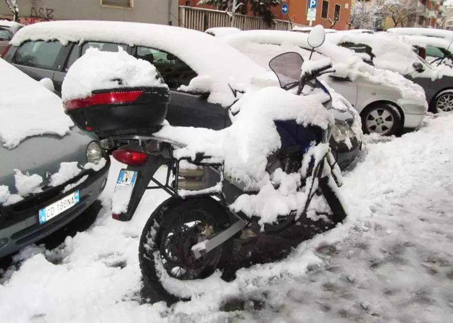 雪季来临，摩托车骑行九大注意事项！