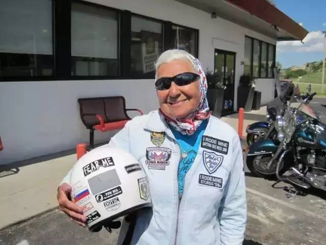 【骑士精神】哈雷奶奶，换过14台摩托车，总里程过百万