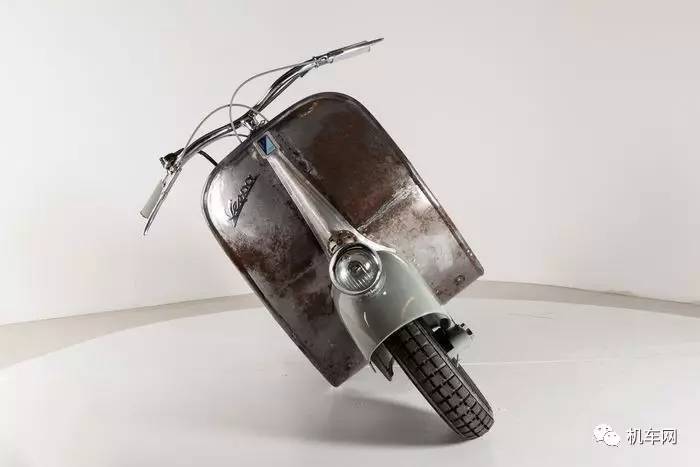                         最最最老的Vespa小踏板，这几天或以200万拍卖出去