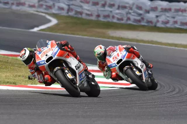                     穆杰罗赛道的狂欢 | 杜卡迪车队 MotoGP 意大利站再传捷报