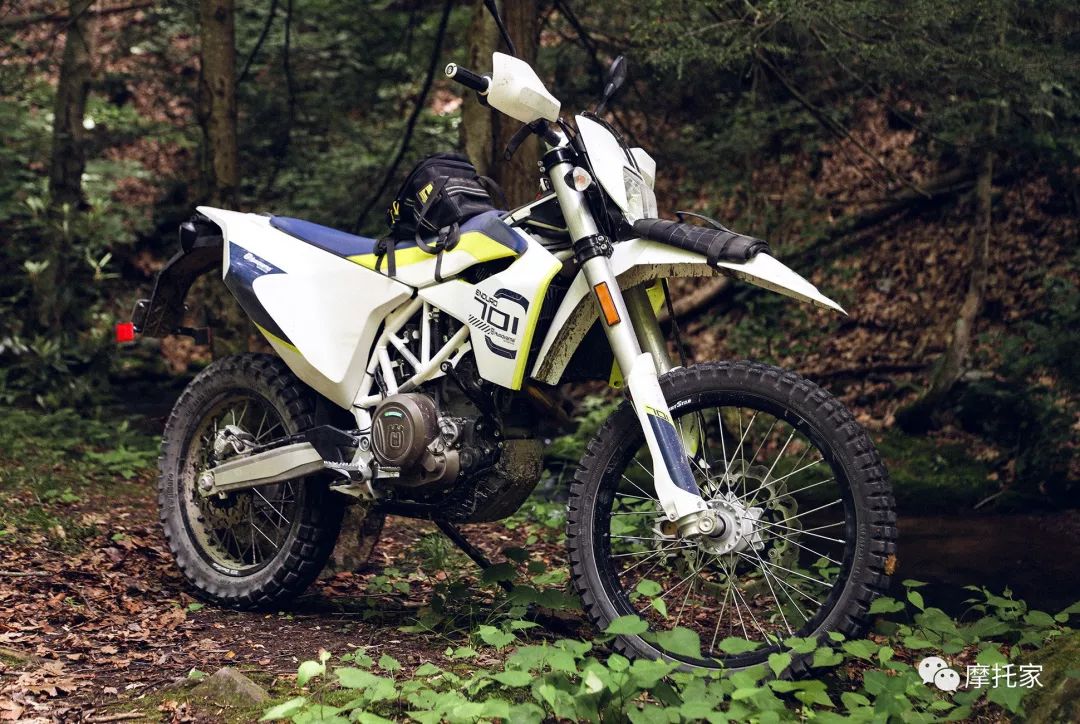 胡思瓦纳Husqvarna 701 Enduro：极简主义越野者的梦想