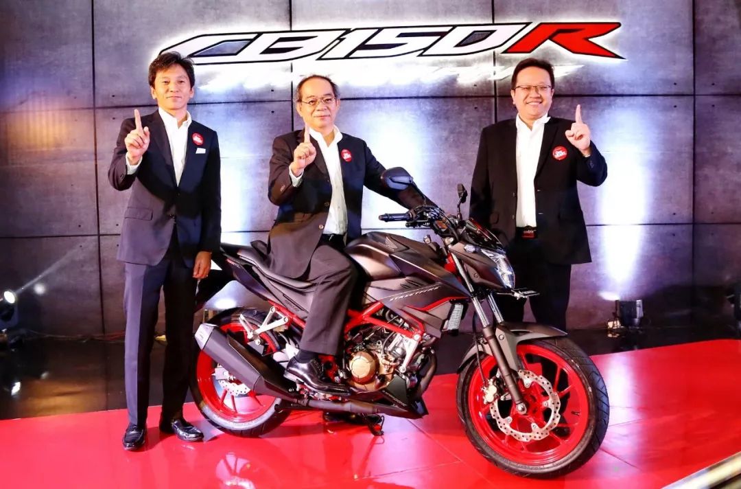 印尼 Honda 发布中期改进款运动街车 CB150R