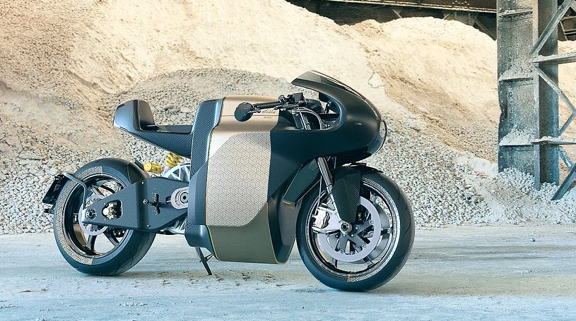 脱胎于曼岛TT赛车，电动超级摩托车MANX7最终亮相！