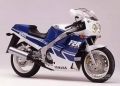 R1的前身: 雅马哈FZR1000 (1987～1995)