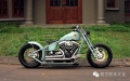 1999年Harley-Davidson DYNA SUPERGLIDE 复古改装欣赏