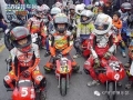 日本幼儿组摩托车比赛。